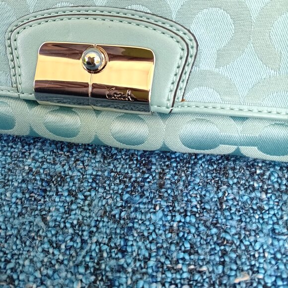 Coach Clutch, Blue, Kristen Signature OP Art Wristlet - Picture 3 of 14